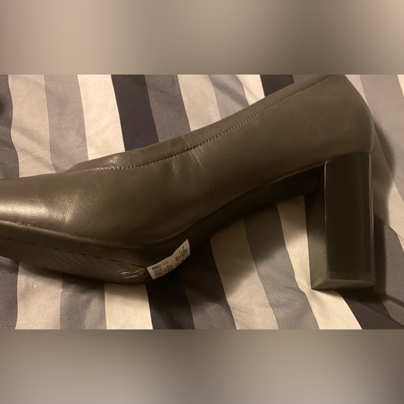 Clarks Women Chryssa Ari Dress Pump size 10M - Picture 5 of 13